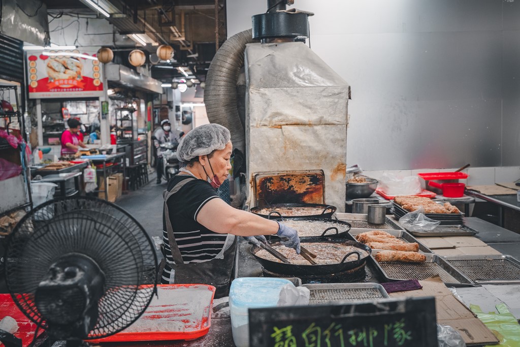 圖 嘉義市東區 阿富網絲肉捲/市場超熱門攤位